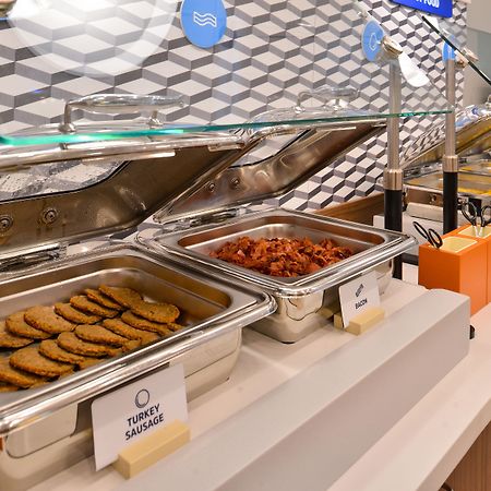 Holiday Inn Express Hotel & Suites La Place By Ihg Bagian luar foto