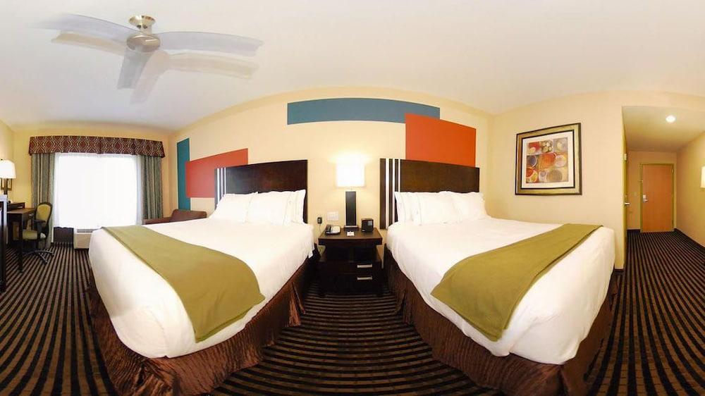 Holiday Inn Express Hotel & Suites La Place By Ihg Bagian luar foto