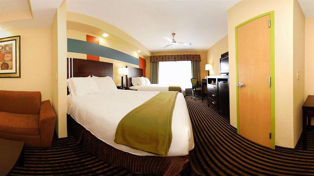 Holiday Inn Express Hotel & Suites La Place By Ihg Bagian luar foto