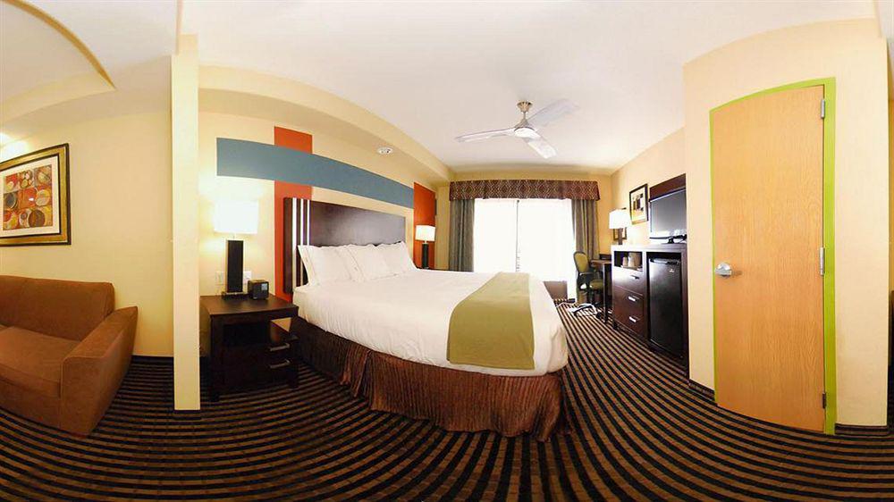 Holiday Inn Express Hotel & Suites La Place By Ihg Bagian luar foto