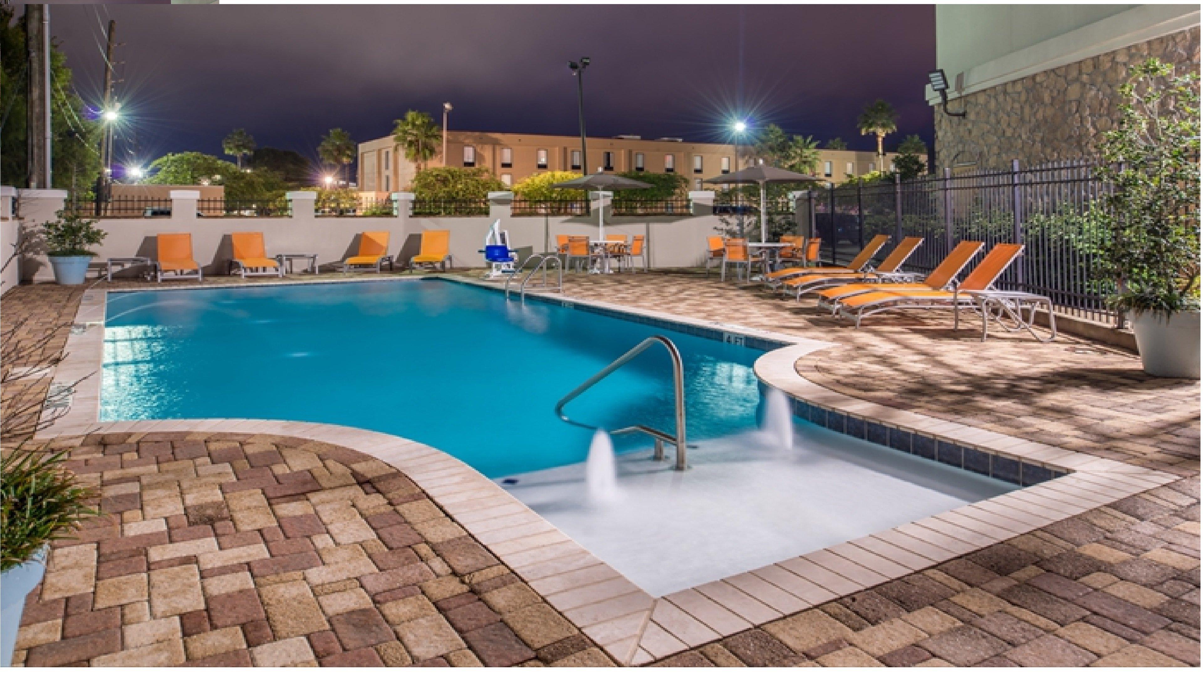 Holiday Inn Express Hotel & Suites La Place By Ihg Bagian luar foto